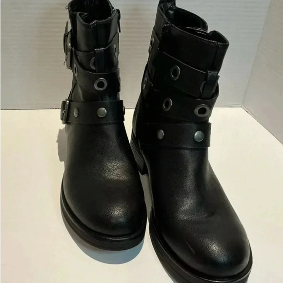 Size 9M Black Indigo RD Boots With Belt Buckles And Zipper With Silver Hardware - Picture 6 of 8